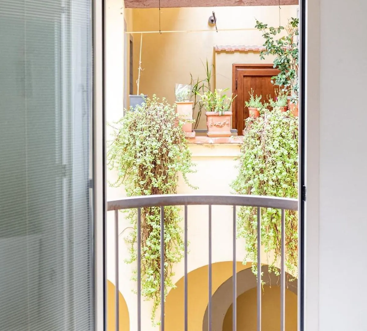 Elegant Apartment In Pitti Area Florence