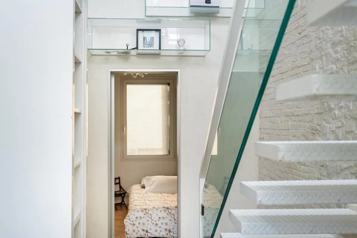 Elegant Apartment In Pitti Area Φλωρεντία