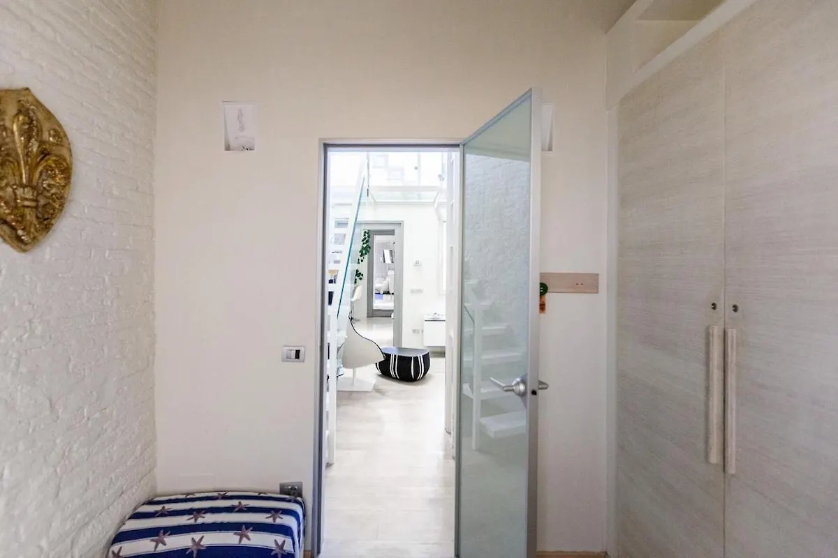 Elegant Apartment In Pitti Area Φλωρεντία