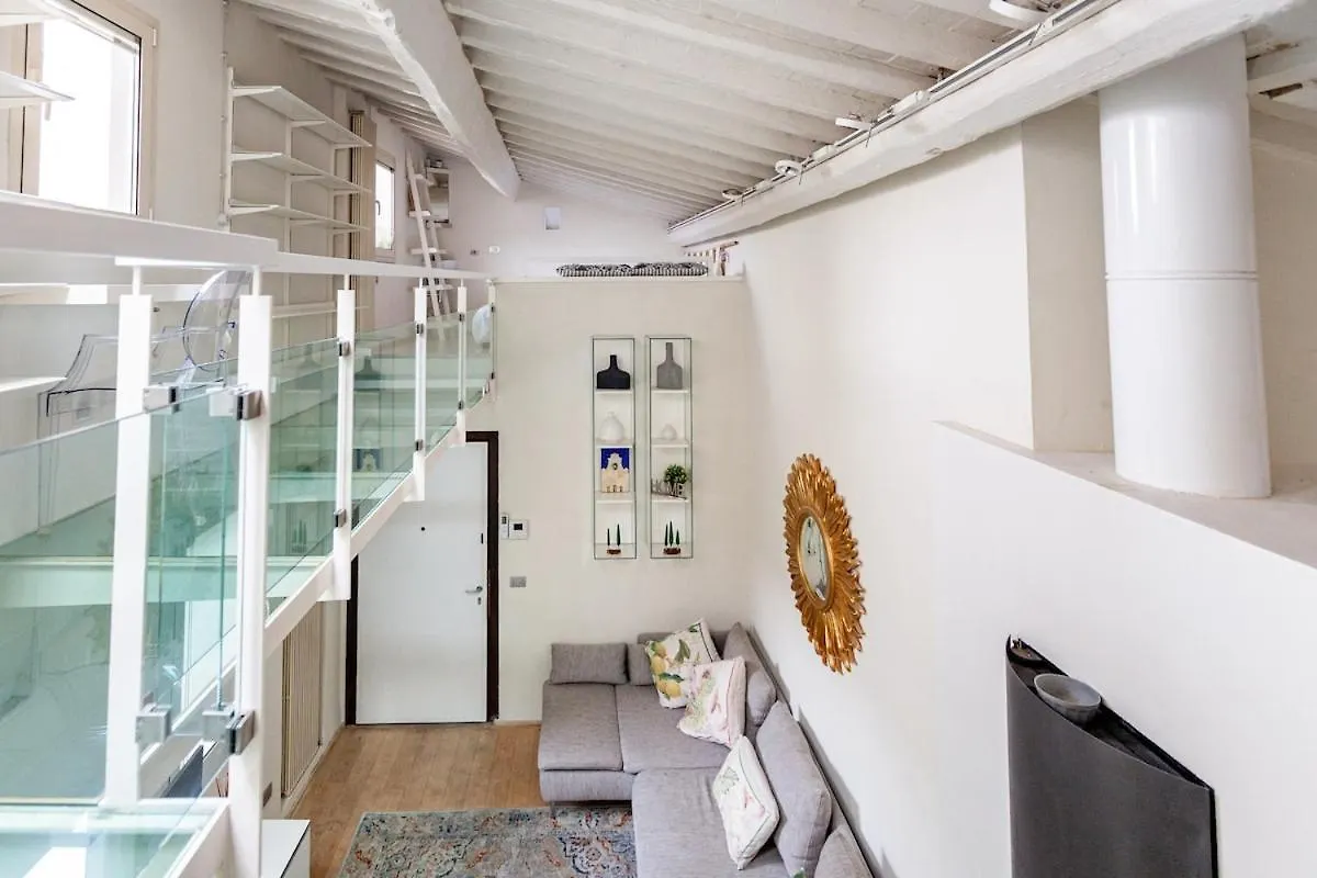 Elegant Apartment In Pitti Area Φλωρεντία