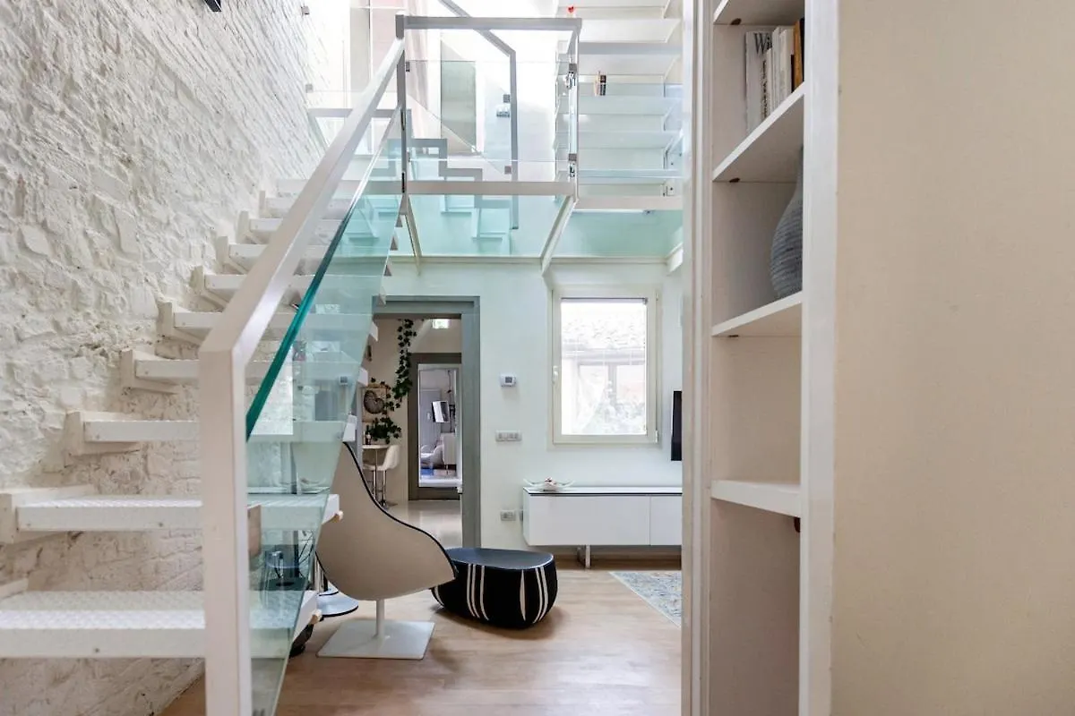 Elegant Apartment In Pitti Area Φλωρεντία
