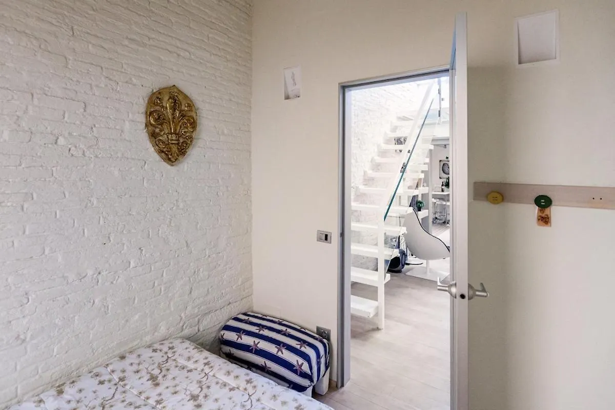 Elegant Apartment In Pitti Area Φλωρεντία