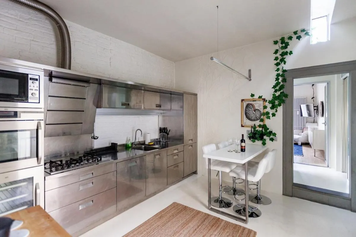 Elegant Apartment In Pitti Area Φλωρεντία